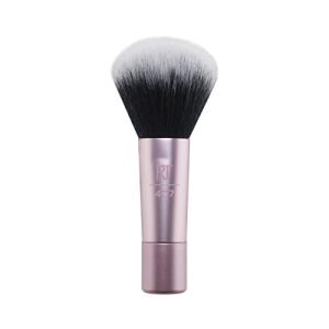 Clinique Blusher Brush: Precise application for a natural flush.