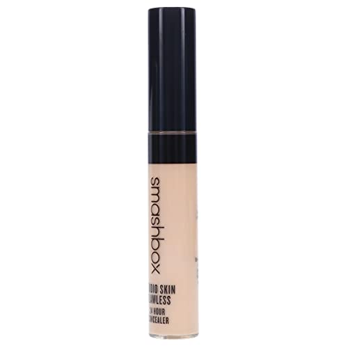Arden Maximum Coverage Concealer: Flawless Finish - Image 2