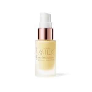 Argan oil drops for face rejuvenation.