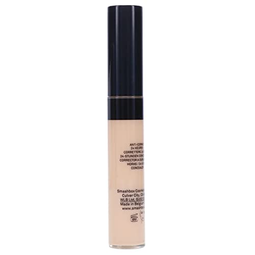 Arden Maximum Coverage Concealer: Flawless Finish - Image 3