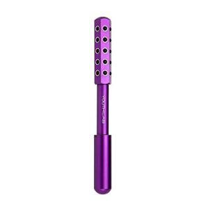 Charlotte Tilbury?s Beauty Light Wand ? Illuminating Highlighter
