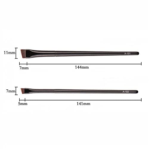 Clinique Flawless Application Makeup Brush with Soft Bristles and Easy Grip Handle - Image 8