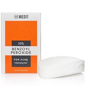 Acne-fighting body wash for clear skin.
