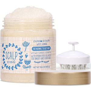 Simple Baking Soda Body Scrub