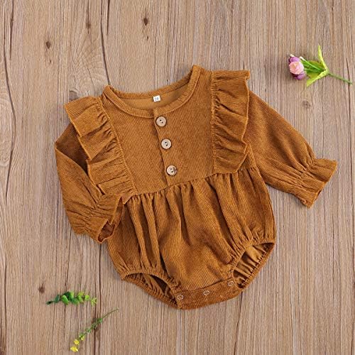 Cream baby jumpsuit for little ones. - Image 3