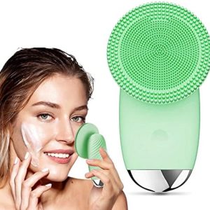 Clinique Facial Scrubber: Exfoliate and Revitalize Your Skin