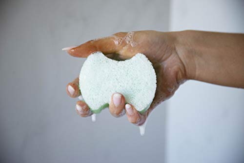 Avocado scrub for soft, smooth feet. - Image 3