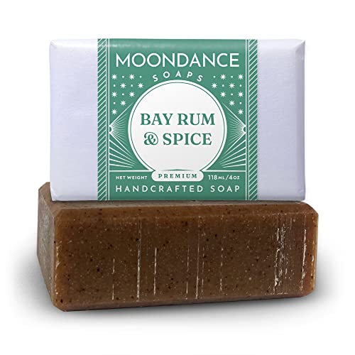 Bay Rum Body Wash: Invigorating scent for a refreshing shower.