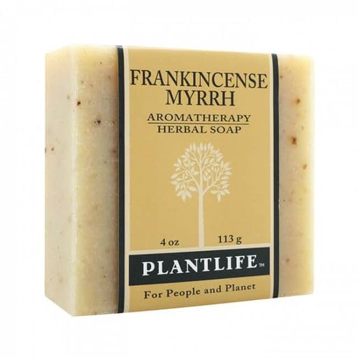 Frankincense scented body wash for luxurious shower experience.