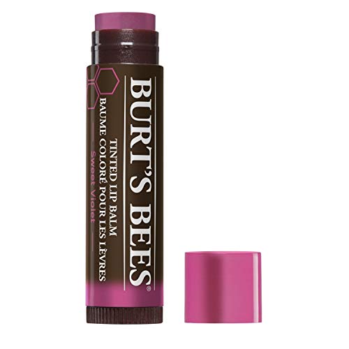 Moisturizing lip balm by Bee Naturals