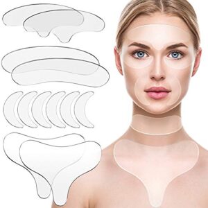 Silicone patches reduce wrinkles.