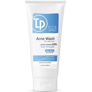 Powerful body wash for treating cystic acne.