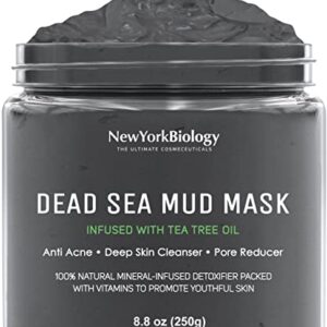 Nighttime exfoliating scrub for smooth, soft skin.