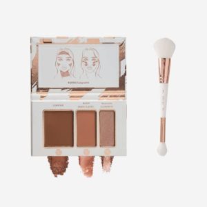 It Cosmetics Anti-Aging Bronzer: Youthful glow in a compact.