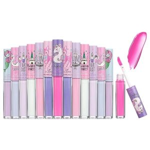 Princess Lip Balm Set: Disney-themed moisturizing lip balms.