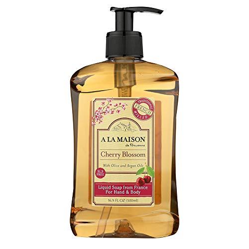 Malin And Goetz Shower Gel: Cleanses and hydrates skin. - Image 3