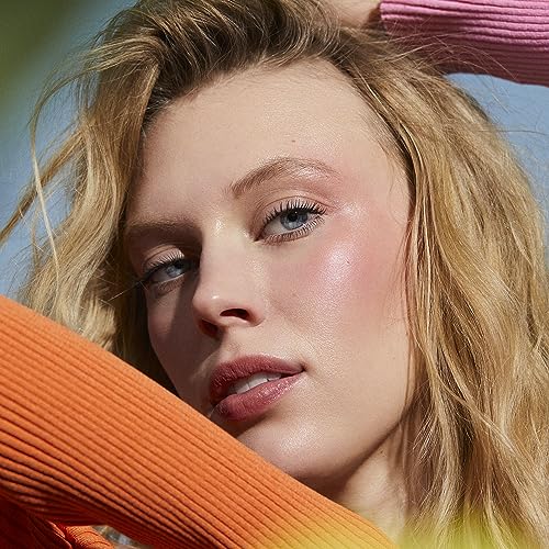 Well People Tinted Lip Butter SPF 15, Vegan & Cruelty-Free - Image 4