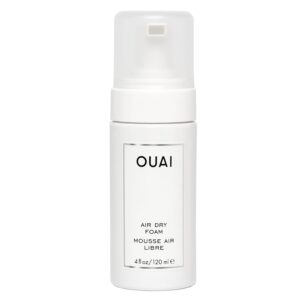 OUAI Air Dry Foam - Hair Mousse for Curly Hair & Beach Waves - Conditioning & Detangling With Kale and Carrot Extract - Paraben, Phthalate and Sulfate Free (4 Oz)