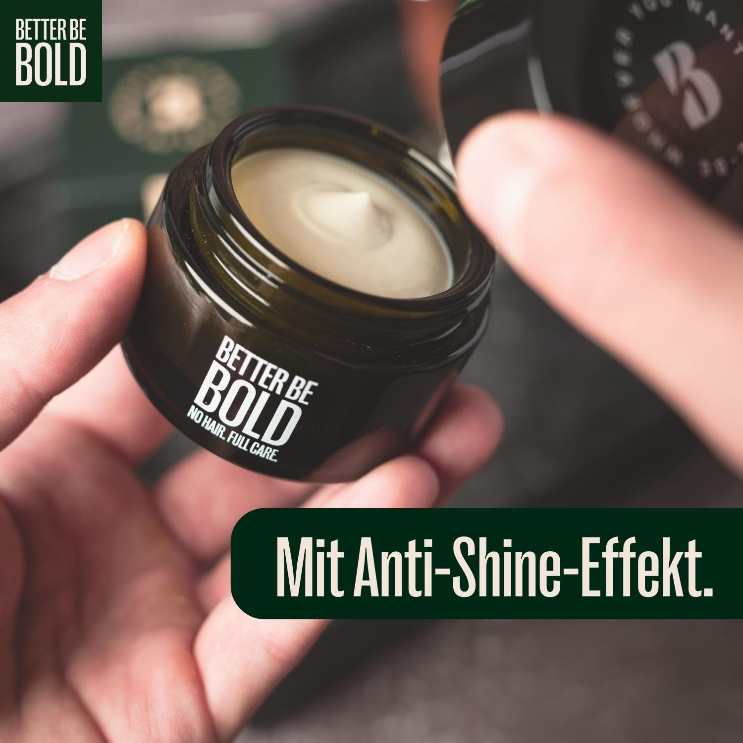 Nourishing bald cream (0-3 mm) with matte effect. Absorbs quickly. Fresh fragrance. Soothing skin after shaving thanks to magnolia extract. Natural and vegan. Made in Germany - Image 8