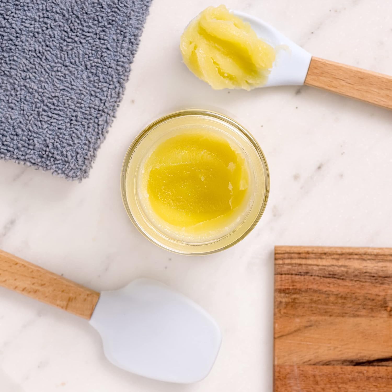 Ora's Amazing Herbal Calendula Salve 2 oz Coconut-Free Ointment for Sensitive Skin - Image 4