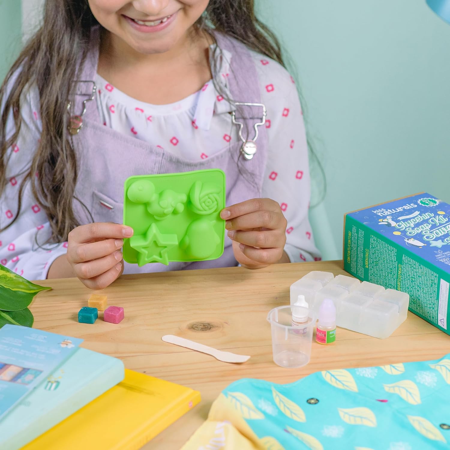 Kiss Naturals Glycerin Soap Making Kit for Kids - Craft 16 Organic Soaps with Natural Scents - Image 7