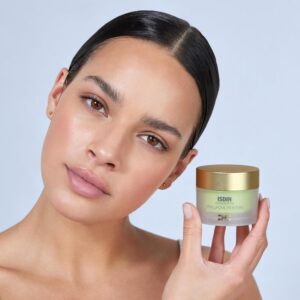 ISDIN Hyaluronic Moisture Oily & Combination Skin Mattifying Daily Face Moisturizer with Hyaluronic Acid 1.76 OZ