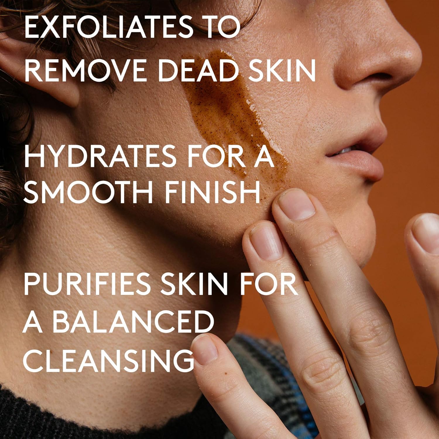 Barrel and Oak Cedarwood Bourbon Scent All-In-One Exfoliating Scrub for Face and Body 6.5 oz - Image 3