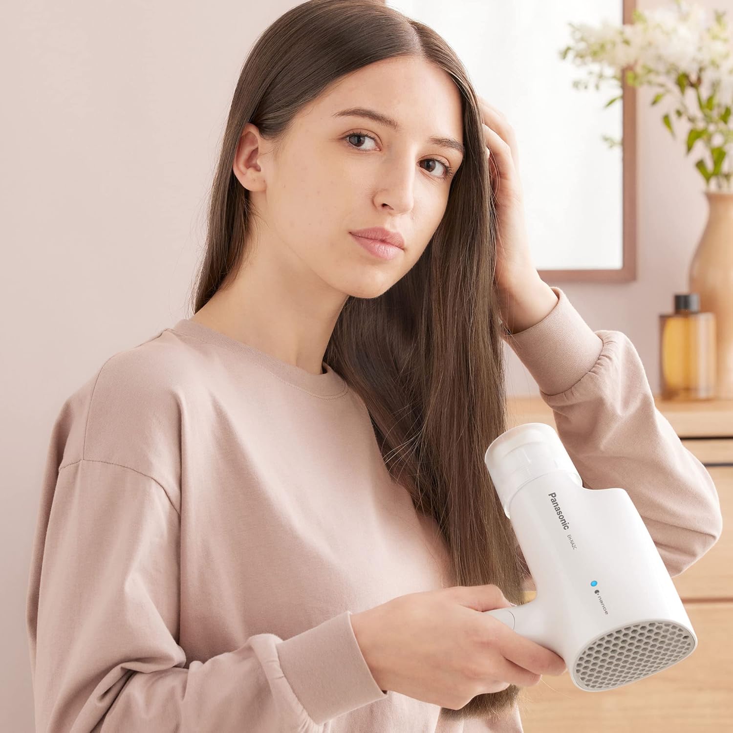 Panasonic nanoe Compact Hair Dryer with Oscillating Quick Dry Nozzle for Healthier-Looking Hair, Folding Blow Dryer for Travel and Home, 3 Airflow Settings - EH-NA2C-W (White) - Image 11