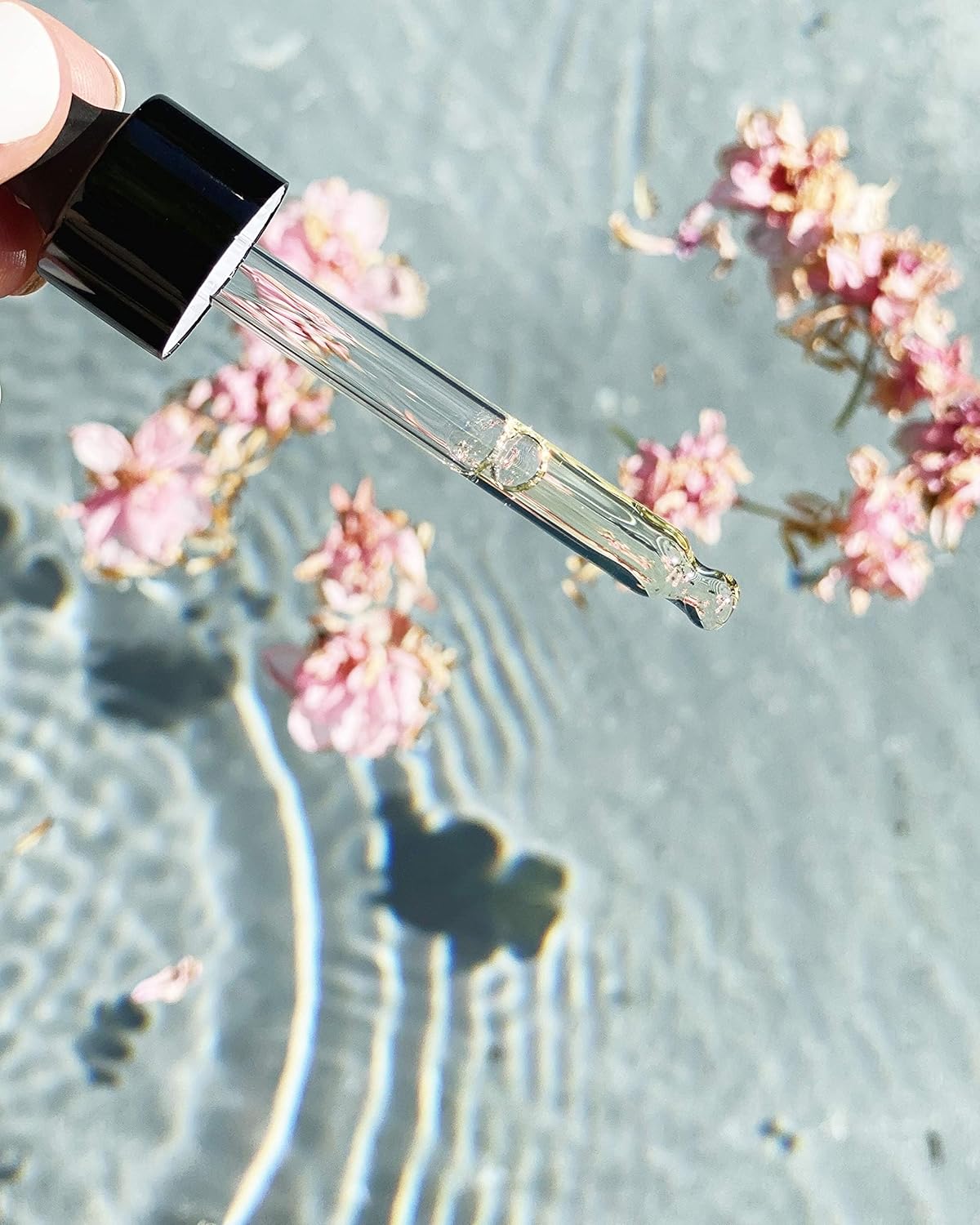 The Beauty Oil | Anti Aging Facial Serum Restorative Hydrating for Wrinkles, Fine Lines | Infused with Vitamin A, B, C & D Moringa, Frankincense, Hemp Seed Oil Skin Moisturizer 30ml - Image 2