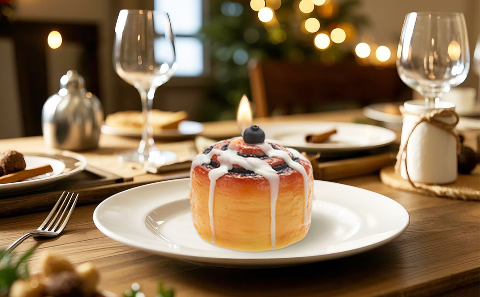Cinnamon Roll Candle
