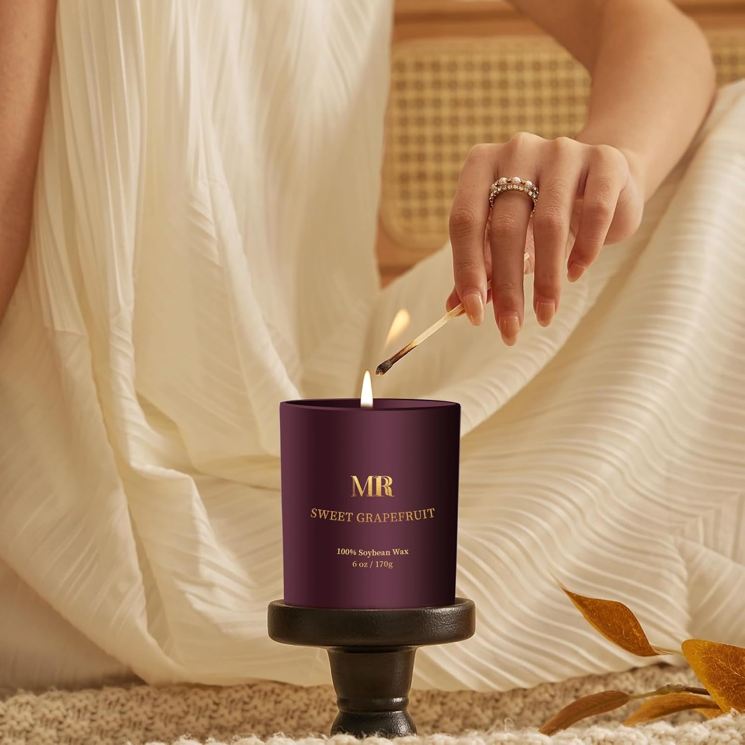 Sweet Grapefruit Aromatherapy Soy Candle 6oz for Home and Gifts - Image 2