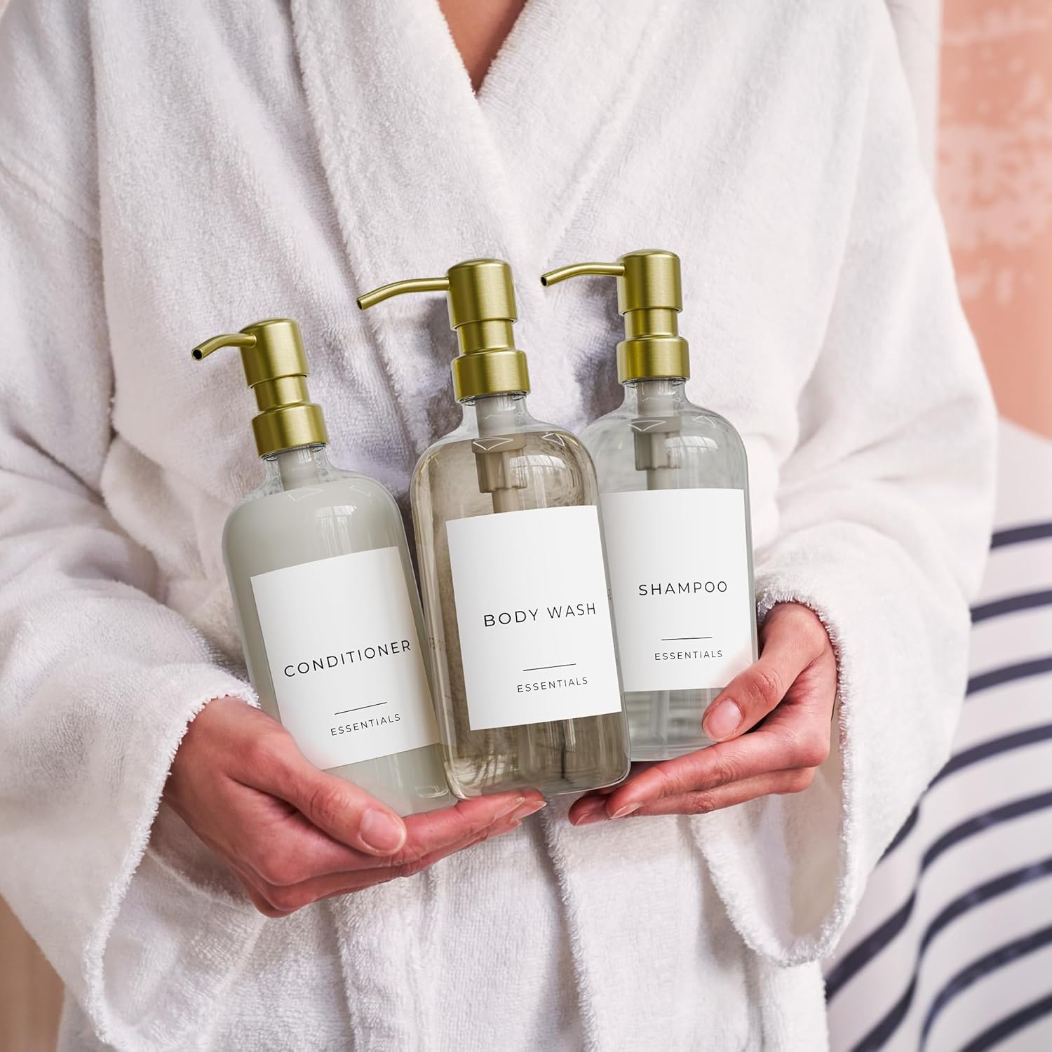 Modern Clear 21oz Shampoo and Conditioner Dispenser Set of 3 with Pumps and Labels for Bathroom Decor - Image 7