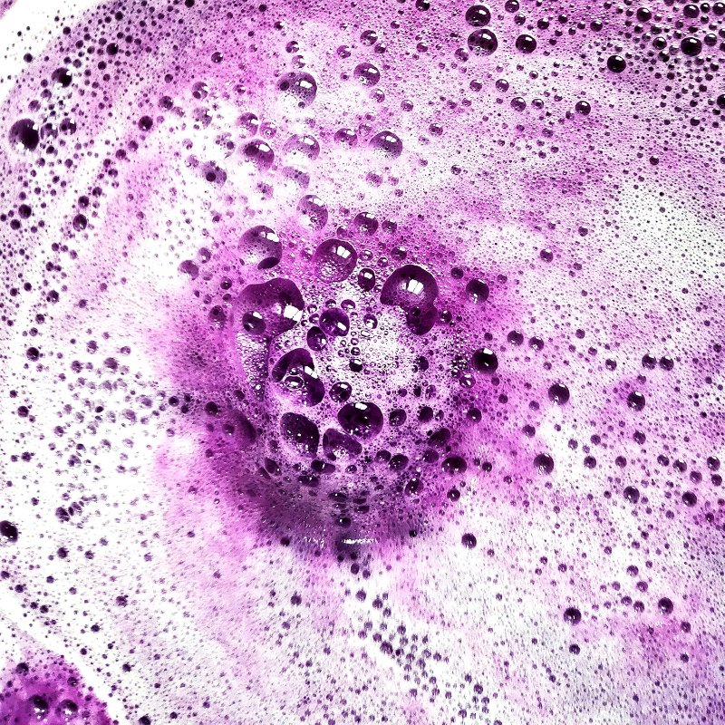Organic Lavender Bath Bombs Set 18-Piece Relaxing Spa Balls for All Ages - Image 4