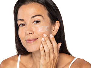Apply retinol serum to face & neck during daily skincare routine, focusing on wrinkle-prone areas