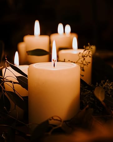 Ivory unscented pillar candle set
