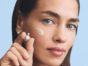 Visible Brightening Capsules