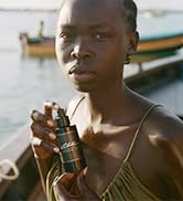 woman holding alitura pearl cleanser organic pure ingredients exfoliation anti aging skincare