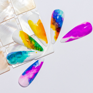 marble nail polish 